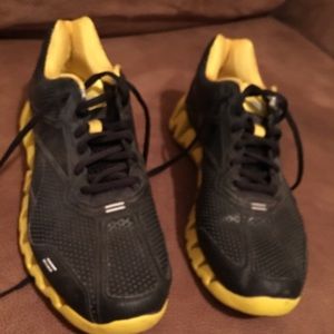 Men’s running shoes